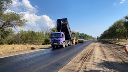 Ремонт двух участков региональной дороги завершают на Ставрополье